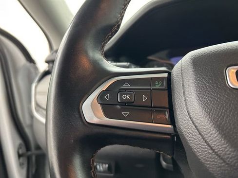 Used 2022 Jeep Compass Limited w/ Sun and Sound Group image 9