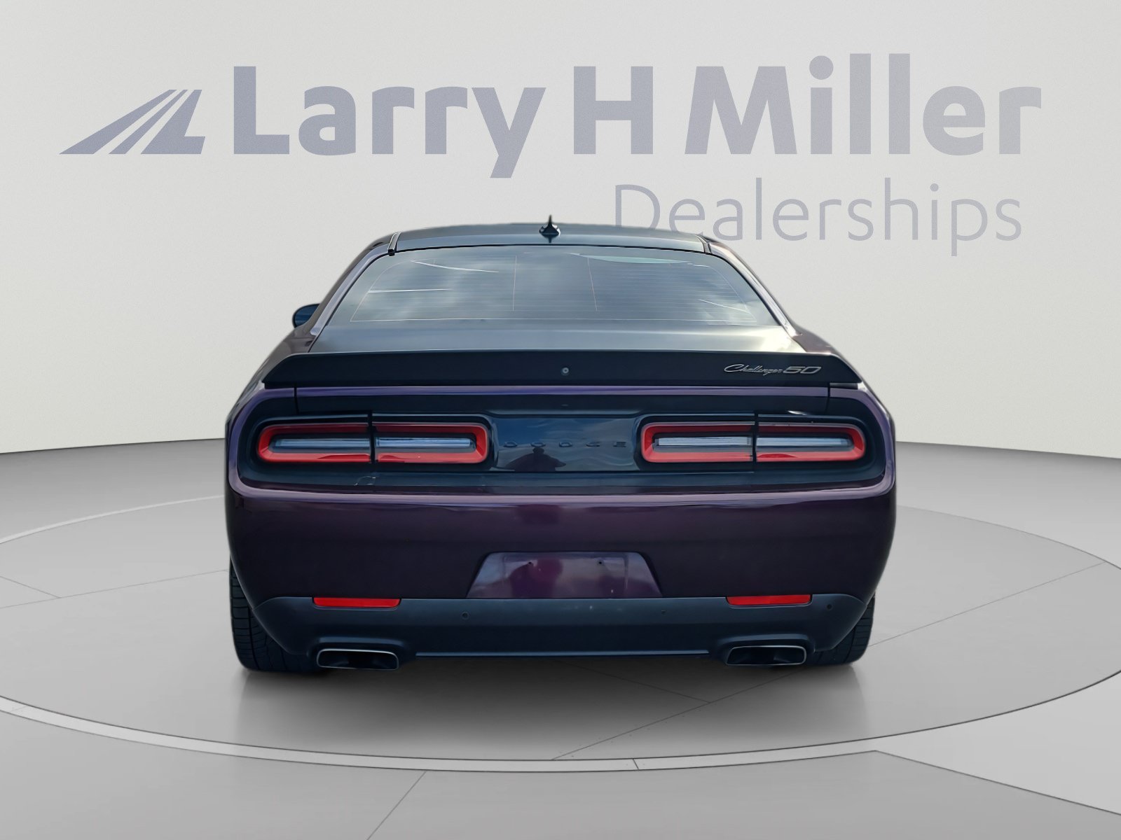Used 2020 Dodge Challenger R/T Scat Pack RWD image 4