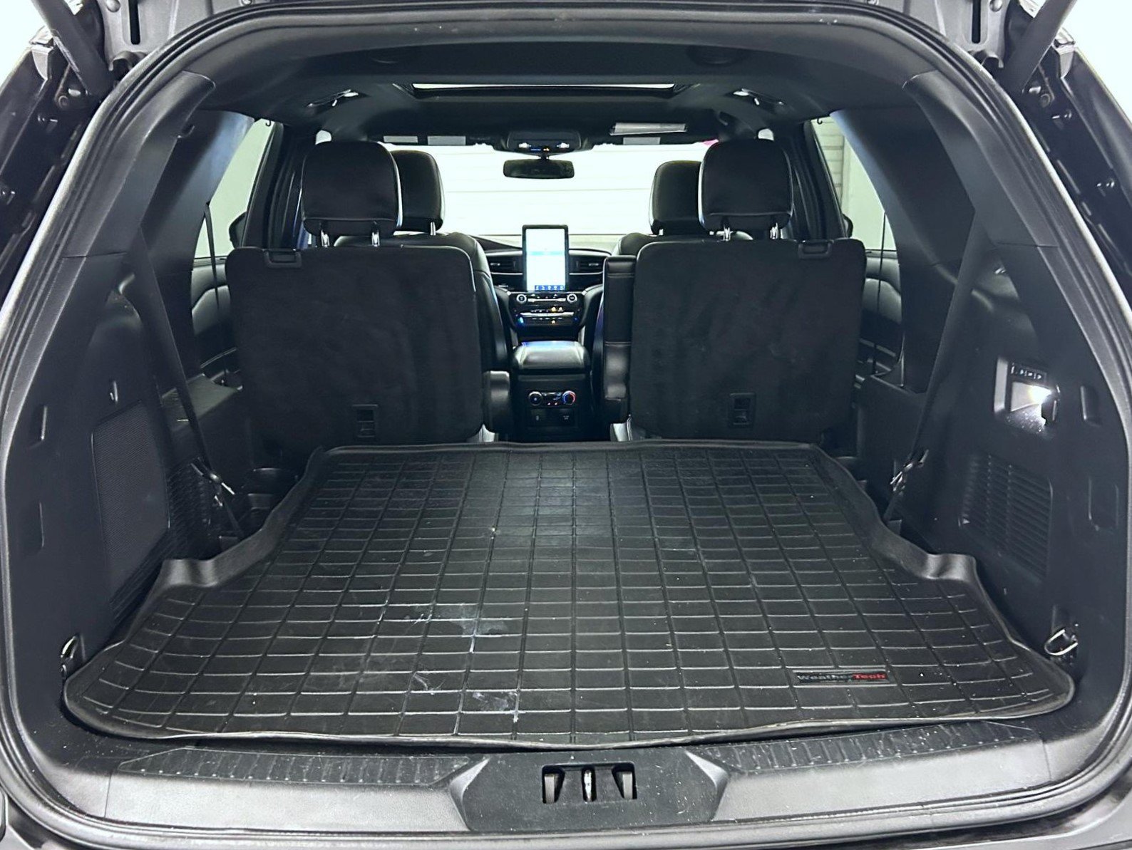 Used 2023 Ford Explorer ST w/ Equipment Group 401A AWD/4WD image 22