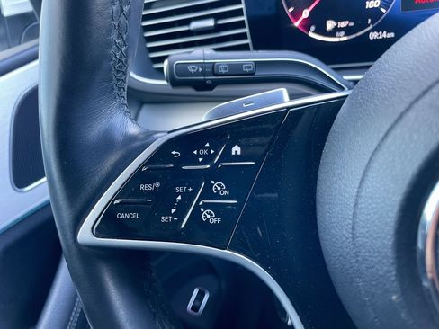 Used 2024 Mercedes-Benz GLE 350 4MATIC image 23