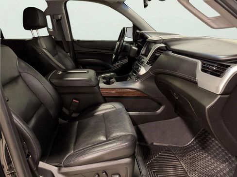 Used 2019 GMC Yukon SLT AWD/4WD image 28