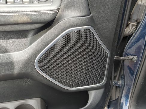 Used 2021 RAM 1500 Laramie AWD/4WD image 13