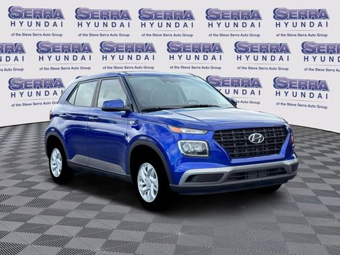New 2026 Hyundai Venue SE image 11