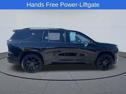 Used 2026 Chevrolet Traverse RS AWD/4WD image 11