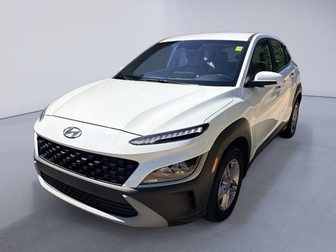 Used 2023 Hyundai Kona SE w/ Cargo Package AWD/4WD image 1