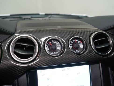 Used 2020 Ford Mustang Shelby GT500 w/ Carbon Fiber Track Pack image 47