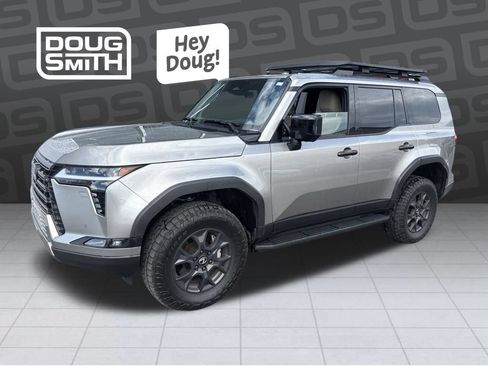 Used 2025 Lexus GX 550 w/ Accessory Package (CT) AWD/4WD image 1