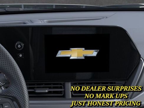 New 2026 Chevrolet Trax RS FWD image 20