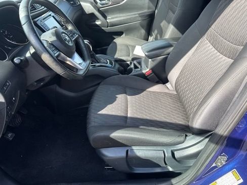 Used 2020 Nissan Rogue S w/ Special Edition Package AWD/4WD image 15