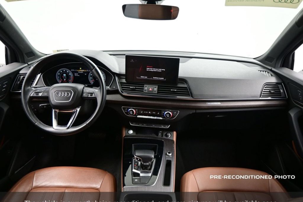 Used 2022 Audi Q5 2.0T Premium Plus w/ Premium Plus Package AWD/4WD image 16