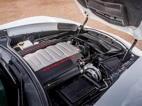 Used 2018 Chevrolet Corvette Stingray Coupe w/ 2LT Preferred Equipment Group image 52