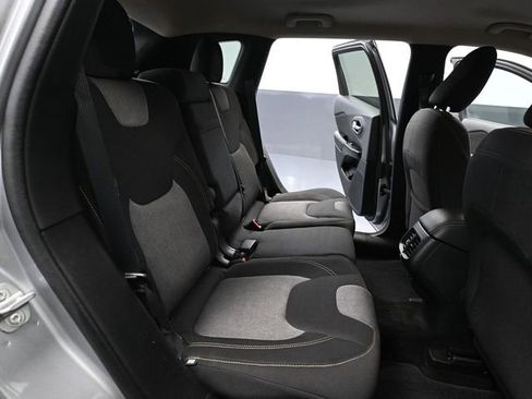 Used 2014 Jeep Cherokee Latitude image 36