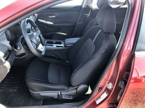 Used 2024 Nissan Sentra SV image 11