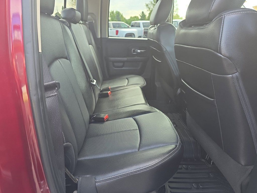 Used 2018 RAM 1500 Laramie w/ Convenience Group AWD/4WD image 29