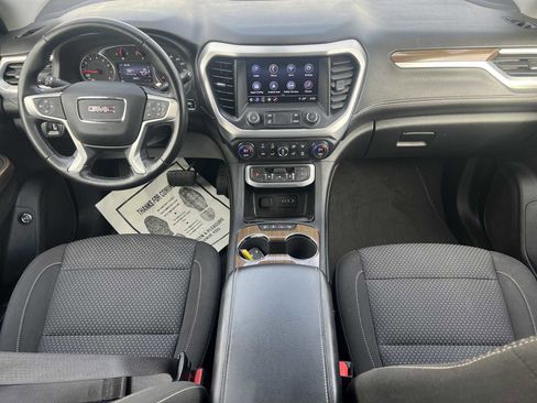 Used 2020 GMC Acadia SLE w/ Driver Convenience Package image 5