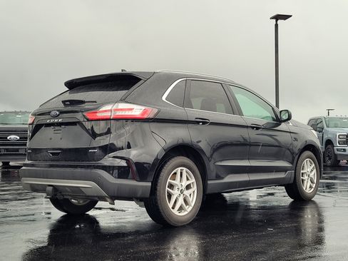 Used 2023 Ford Edge SEL w/ Convenience Package AWD/4WD image 4