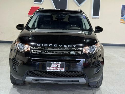 Used 2019 Land Rover Discovery Sport SE AWD/4WD image 2