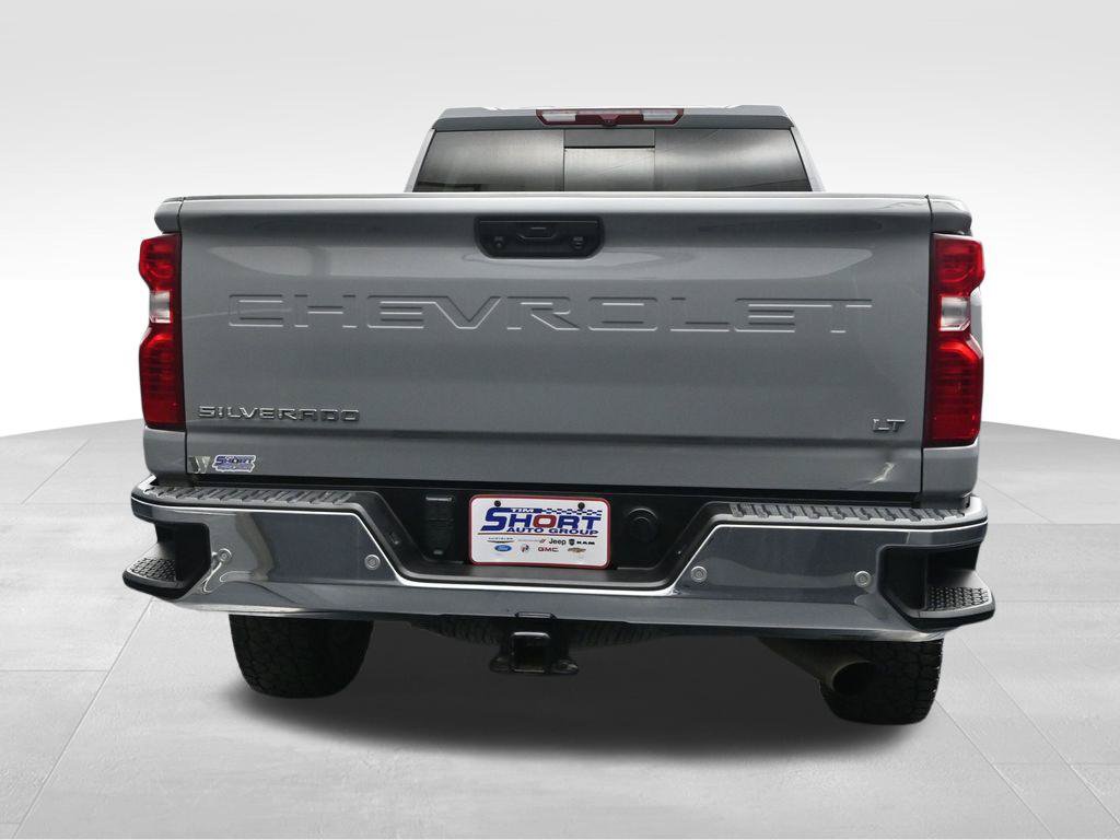 Used 2024 Chevrolet Silverado 3500 LT w/ Safety Package AWD/4WD image 4
