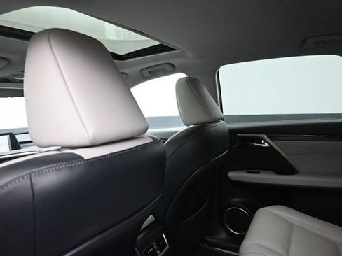 Used 2017 Lexus RX 450h AWD image 19