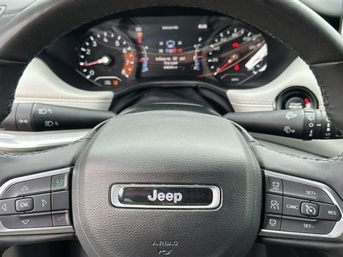 Used 2024 Jeep Compass Limited AWD/4WD image 10