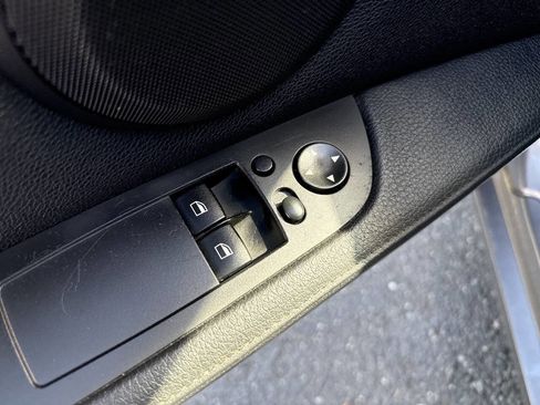 Used 2009 BMW 335i Coupe image 21