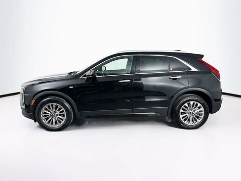Used 2024 Cadillac XT4 Premium Luxury FWD image 3