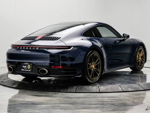 Used 2020 Porsche 911 Carrera RWD image 16