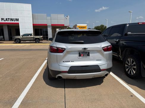 Used 2021 Chevrolet Blazer LT w/ Midnight/Sport Edition AWD/4WD image 17