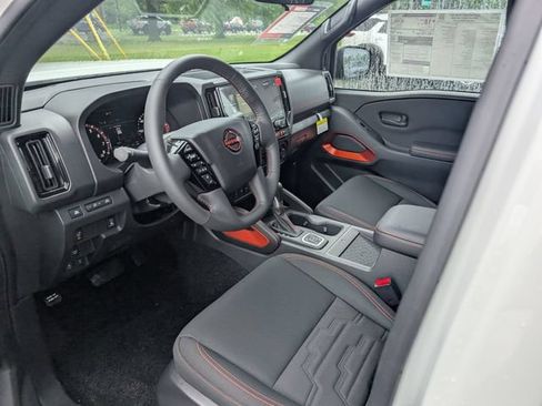 New 2026 Nissan Frontier PRO-4X w/ Pro-4x Convenience Package AWD/4WD image 14