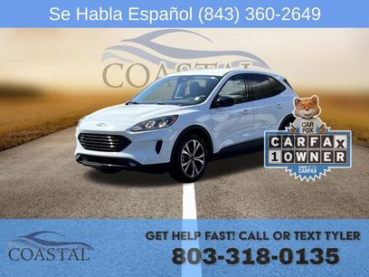 Used 2022 Ford Escape SE w/ SE Sport Appearance Package