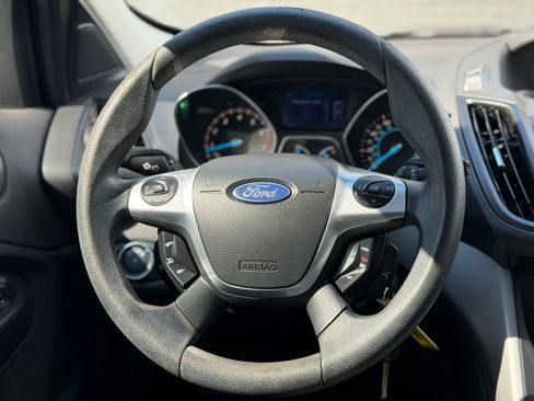 Used 2013 Ford Escape SE image 33