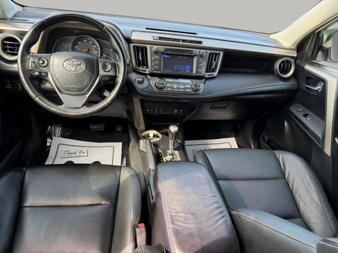 Used 2013 Toyota RAV4 Limited FWD image 18
