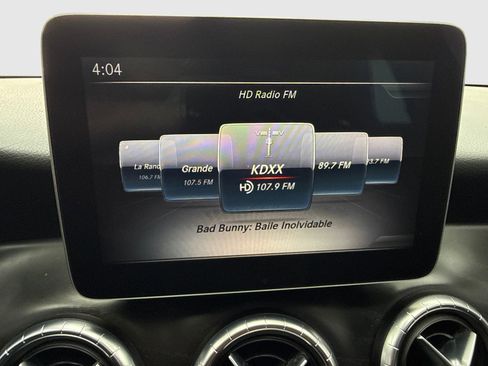 Used 2018 Mercedes-Benz CLA 250 image 25