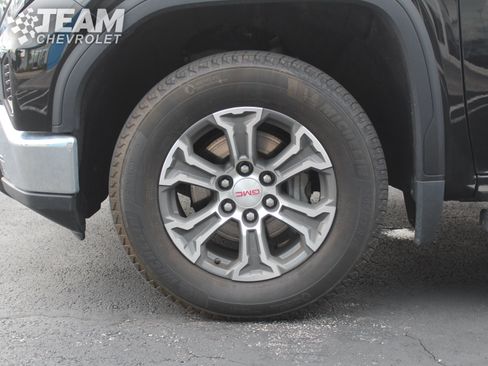 Used 2023 GMC Sierra 1500 SLT AWD/4WD image 31