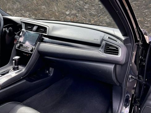 Used 2019 Honda Civic Sport image 15