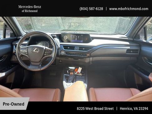 Used 2021 Lexus UX 200 200 Base w/ Accessory Package (Z1) image 16