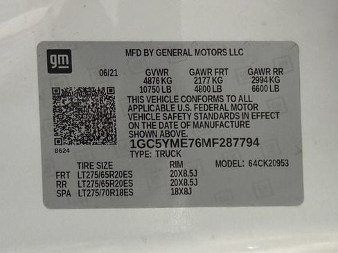 Used 2021 Chevrolet Silverado 2500 Custom w/ Custom Value Package AWD/4WD image 13
