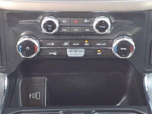 Used 2025 Ford F150 XLT w/ Equipment Group 301A Standard AWD/4WD image 19