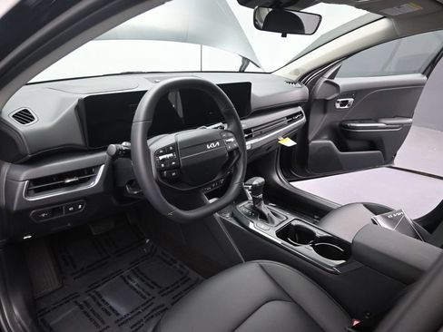New 2026 Kia K4 EX FWD image 16
