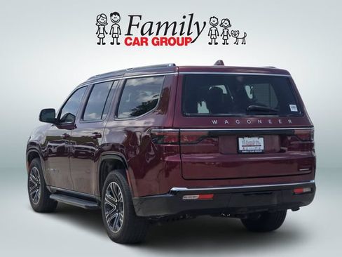 Used 2022 Jeep Wagoneer Series III RWD image 3