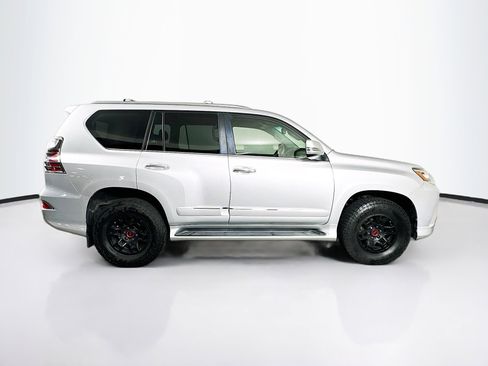 Used 2018 Lexus GX 460 Premium w/ Premium Package AWD/4WD image 10