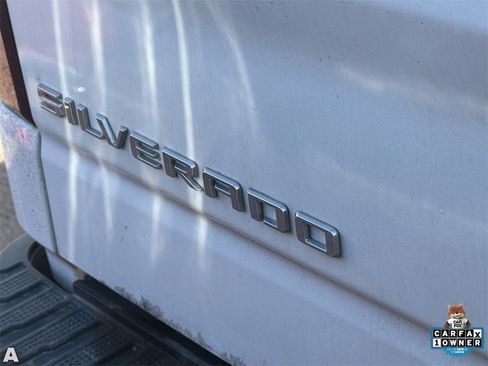 Used 2023 Chevrolet Silverado 1500 LT image 13
