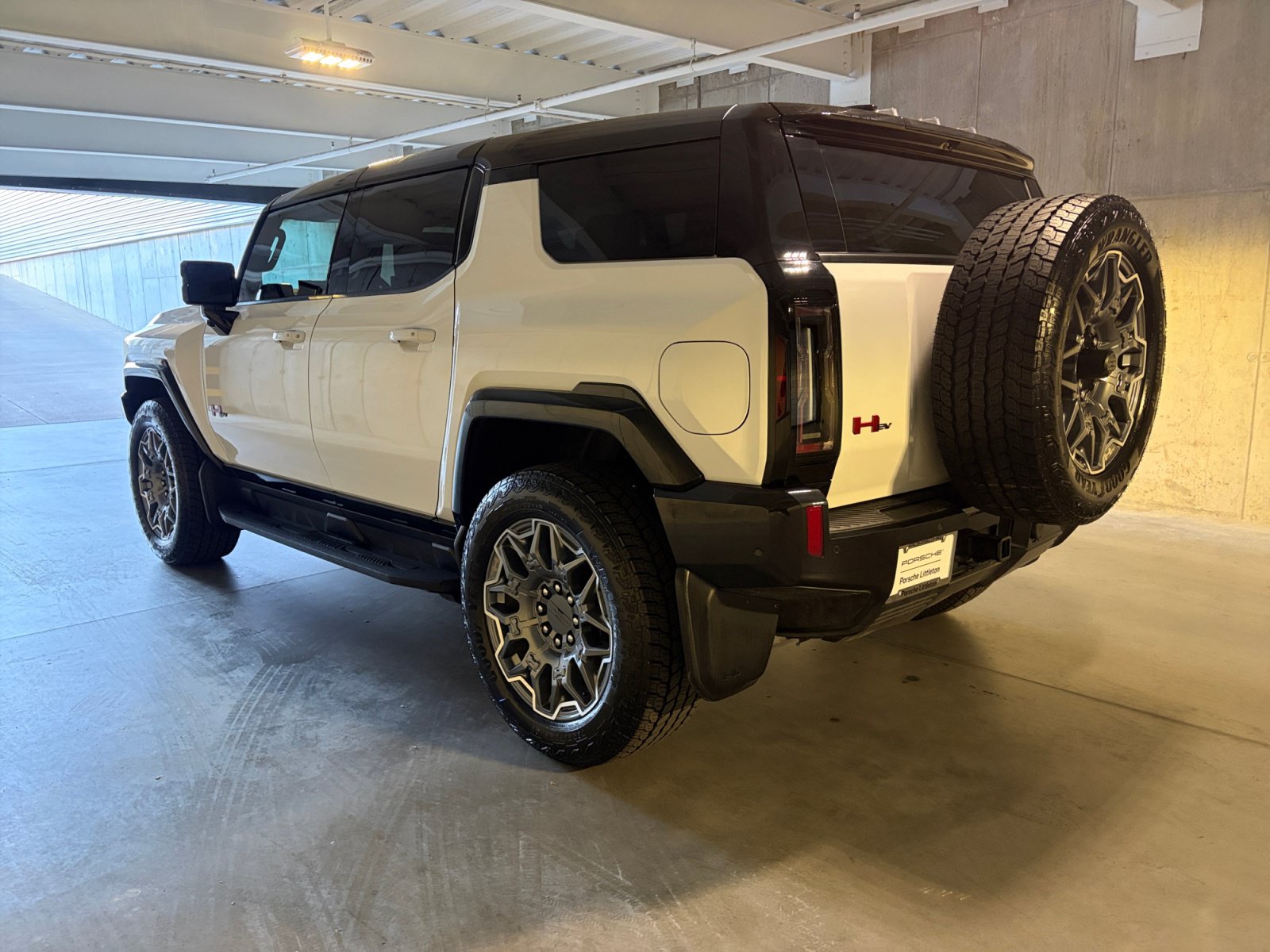 Used 2026 GMC Hummer EV SUV w/ LPO, Sport Package AWD/4WD image 3