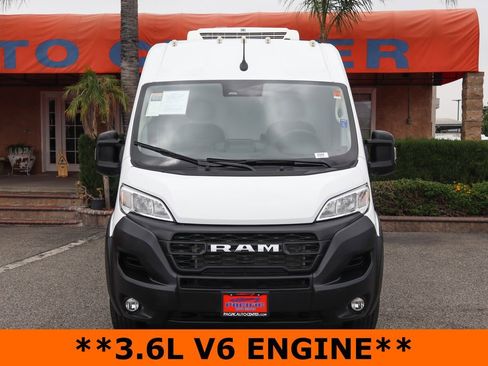 Used 2025 RAM ProMaster 3500 w/ Convenience Group FWD image 3