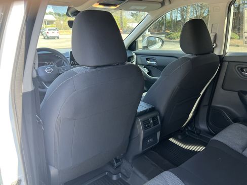 New 2026 Nissan Rogue SV AWD/4WD image 17
