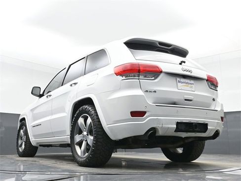 Used 2014 Jeep Grand Cherokee Overland image 50
