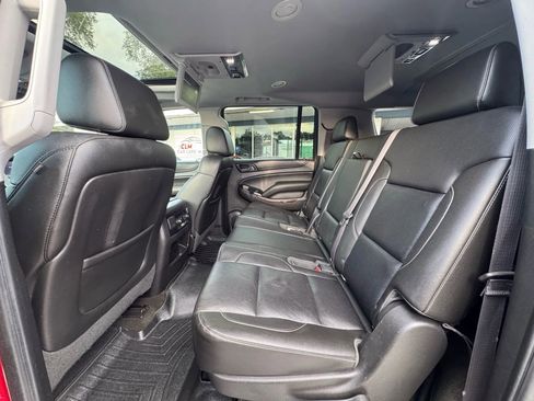 Used 2015 GMC Yukon XL SLT w/ Open Road Package image 12