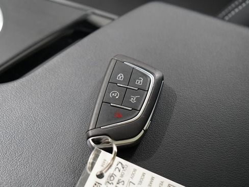 Used 2024 Cadillac Lyriq Luxury AWD/4WD image 19