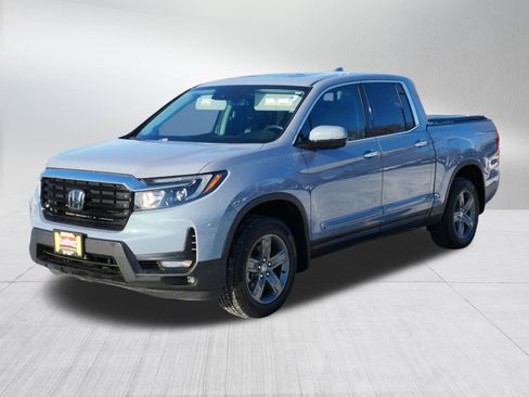 Used 2022 Honda Ridgeline RTL-E image 3