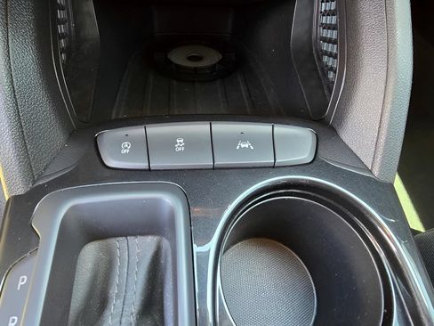 Used 2021 Chevrolet TrailBlazer LT FWD image 19